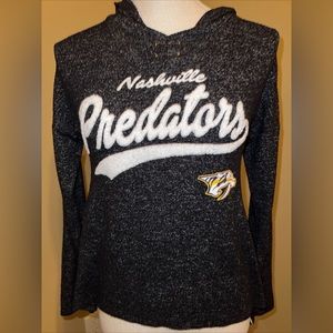 Womens Nashville Predators Hooded Shirt Size Large 10/12 NHL